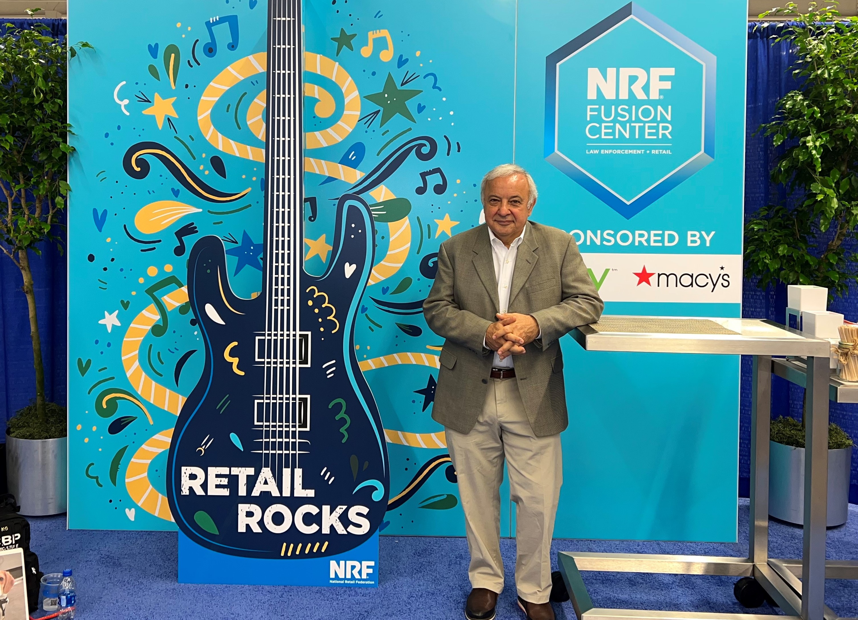 Keep on Rockin’ in the Retail World (*)